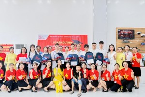 LỄ BIỂU DƯƠNG KHEN THƯỞNG CON CBCNV ĐỖ ĐẠI HỌC NĂM 2025